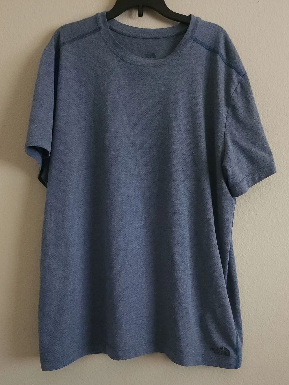 The North Face FlashDry Men's Short Sleeve Hiking Gym Shirt XL Blue